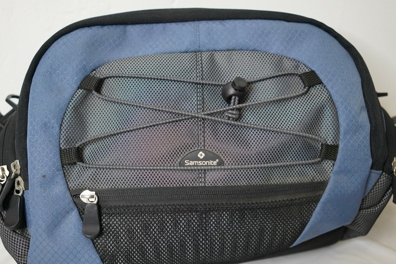 Samsonite Small Duffel Camera Travel Bag 2 Side Pockets Blue Adjustable Strap gallery