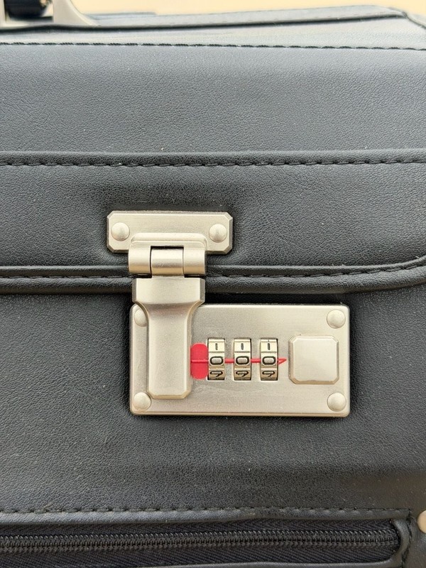 Dilana Rolling Pilot Case Briefcase gallery