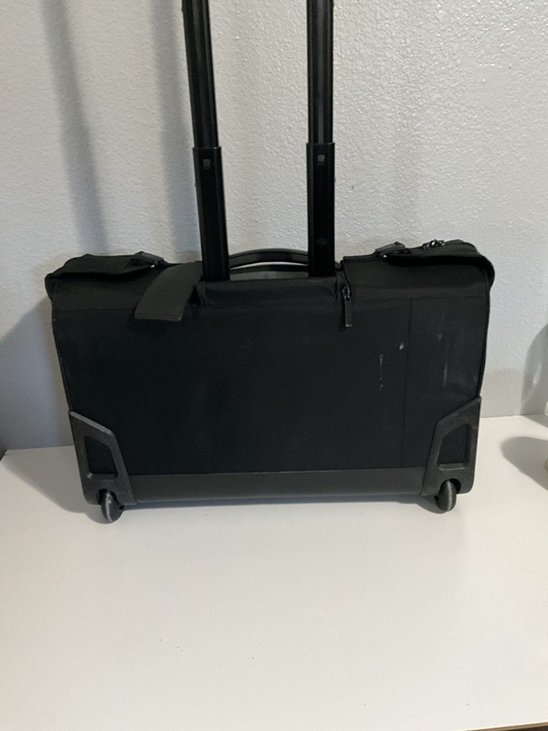 Tumi Tech Essential Gear 58030D Two Wheels Carry On Black 22” gallery