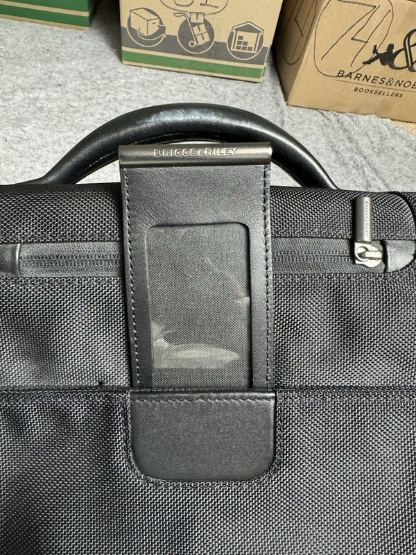 Briggs & Riley Medium Expandable Briefcase Travel Laptop Bag KMC310-4 15” Black gallery
