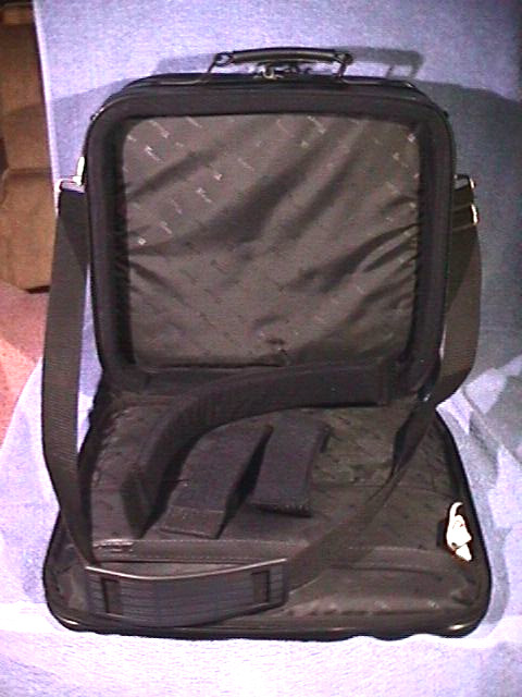 Targus carry Case with shoulder strap gallery