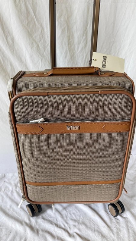 Hartmann Herringbone Deluxe Extended Journey Spinner Carry On Luggage 21" gallery