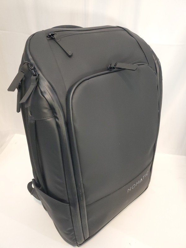 Nomatic Backpack 20L Great Condition, Expand to 24L, Laptop Sleeve RFID Safe