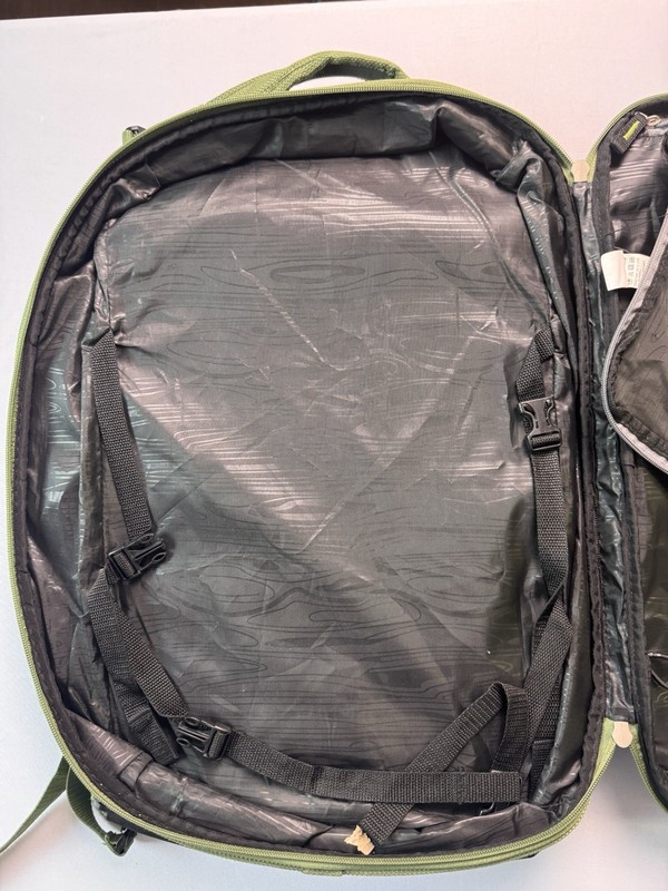 High Sierra Green Backpack Multiple Compartments Adjustable Straps Polyester gallery