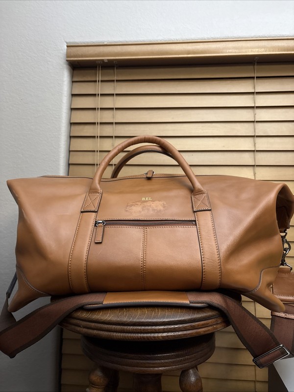 Mark & Graham Essential Leather Weekender Bag Hazelnut Color 22” X 13” X 14” GUC gallery