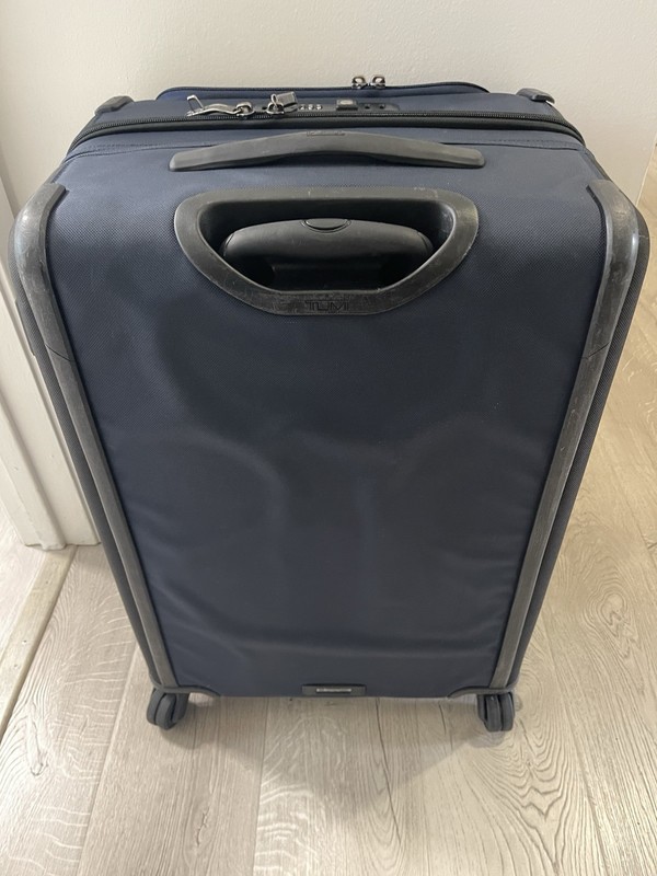 TUMI Alpha 3 Extended Trip Expandable Spinner Suitcase Navy 12" x 16" x 26" gallery