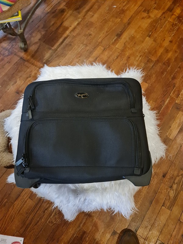 Olympia USA Elite 17" Deluxe Rolling Overnighter Business Case, Black (Used) gallery