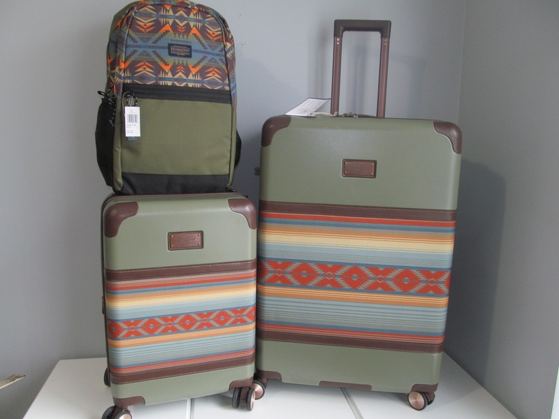 Pendleton Multi Color Aztek Luggage Set Carry On Spinner, 30" Check In & BP, NWT