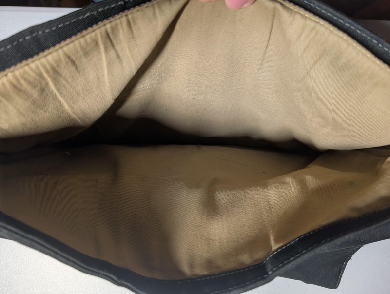 Boconi Black Leather Messenger Bag 16in Laptop Briefcase Mens Adjustable Strap gallery