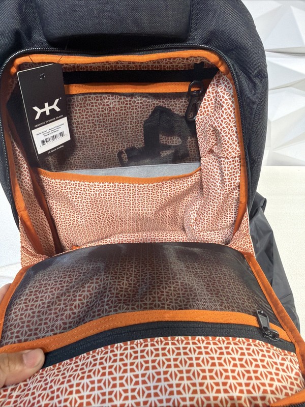 KNACK PACK SERIES 1 Medium Expandable - Stealth Black gallery