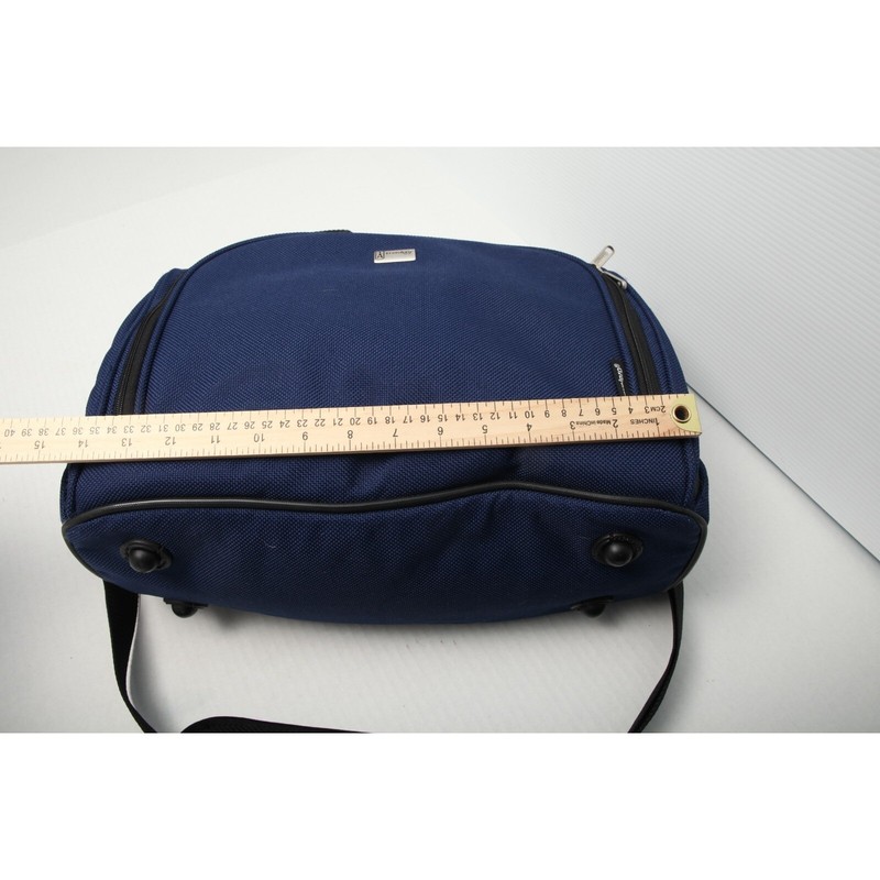 Travelpro Shoulder Bag Unisex Navy Blue Ballistic Nylon Carry On Travel Bag gallery