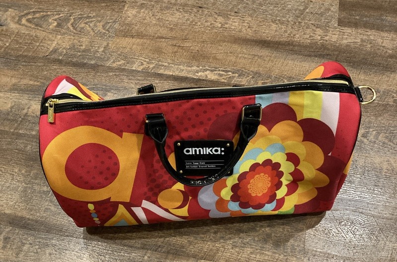 Amika Jet Setter Travel Series 21 Duffle Bag Multicolor Floral Adjustable Strap gallery