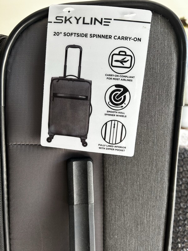 Skyline 20” Soft side Spinner Carry-on
