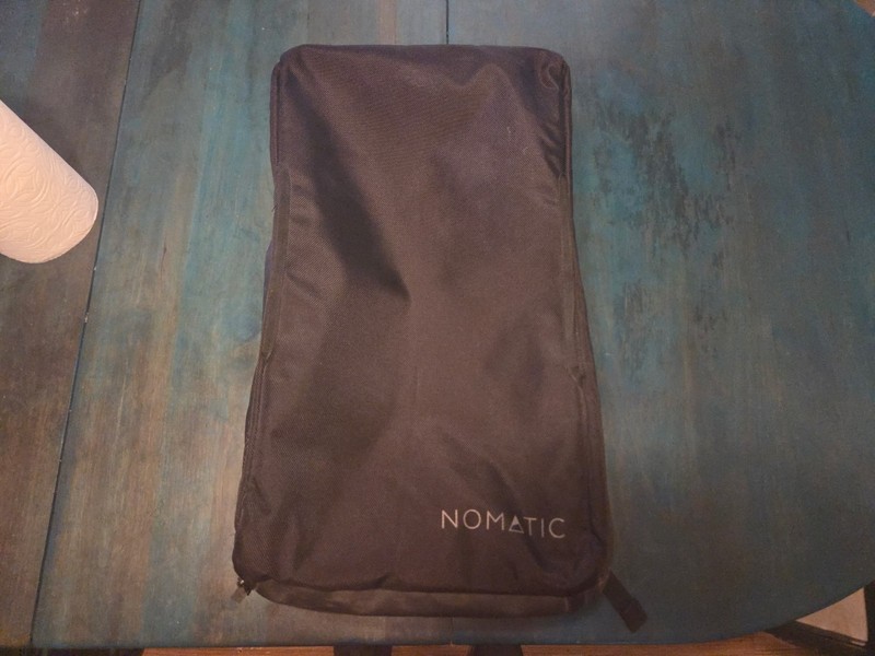 Nomatic 40L Travel Bag, Great Condition, Duffle or Backpack, Laptop Sleeve, RFID