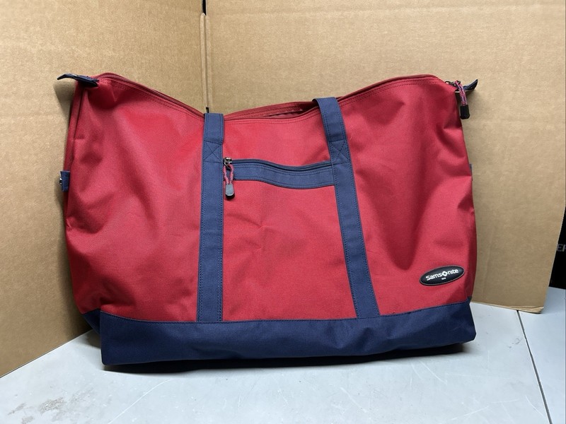 Vtg NEW Samsonite Yacht Bag 24″ Red Blue Canvas Travel Tote Zipper Top Carry On