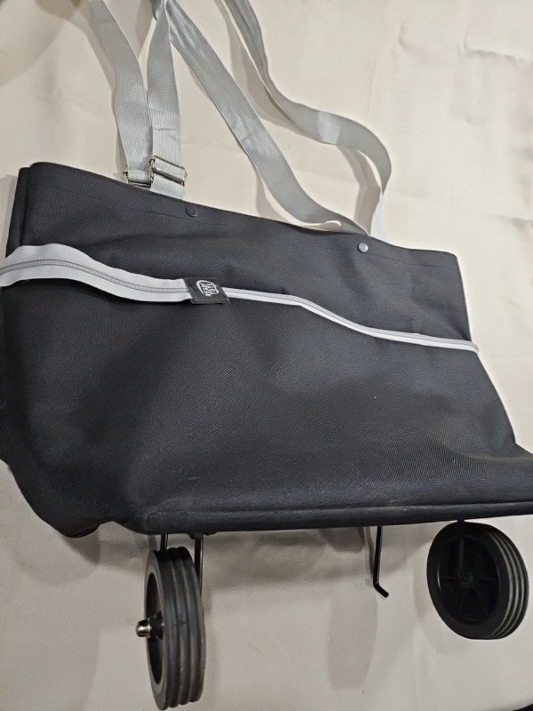 Preferred Nation Shopping Cart Travel Totes Black One Size