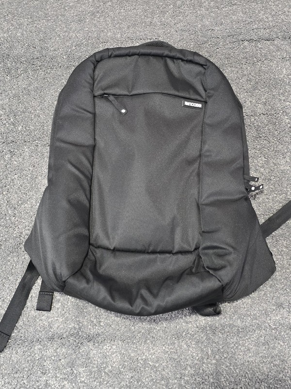 Incase Laptop Backpack Black Padded Multi Compartment Travel Bag Organizer