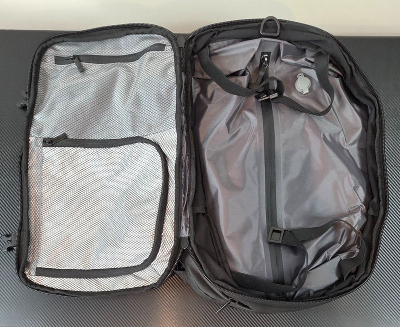 Backvac Pro Backpack Built-in Vacuum/Compression Compartment *Without Air Pump gallery