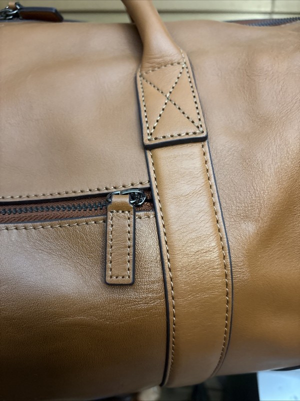 Mark & Graham Essential Leather Weekender Bag Hazelnut Color 22” X 13” X 14” GUC gallery