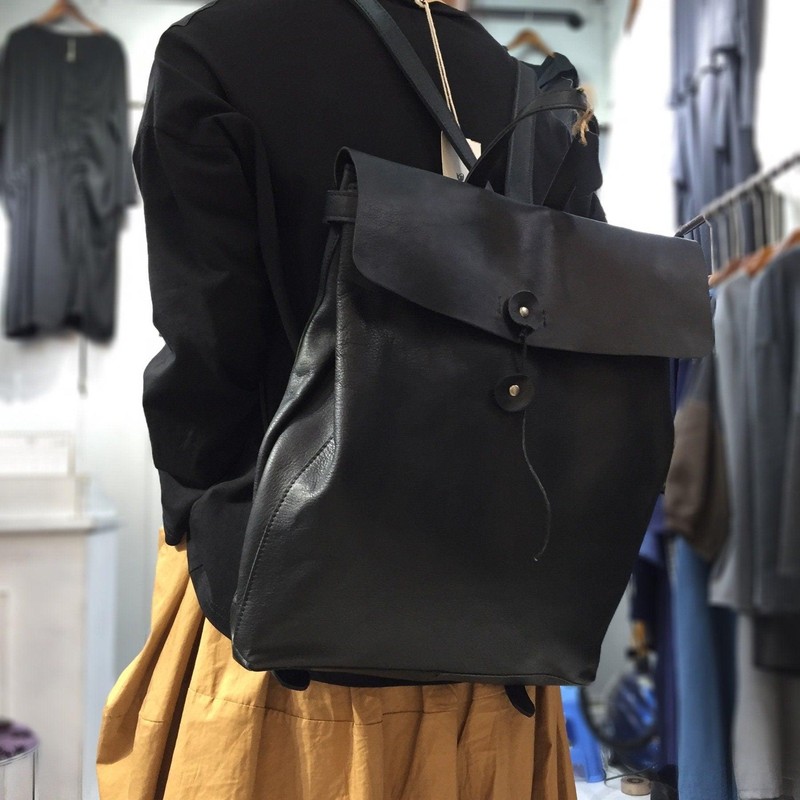 Large backpack Lightweight safe backpack, Women's leather backpack, Men travel b gallery