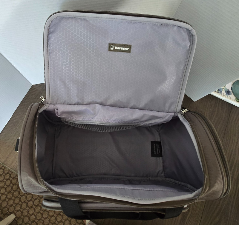 Travelpro Maxlite 5 Softside Weekender Bag Taupe Grey gallery