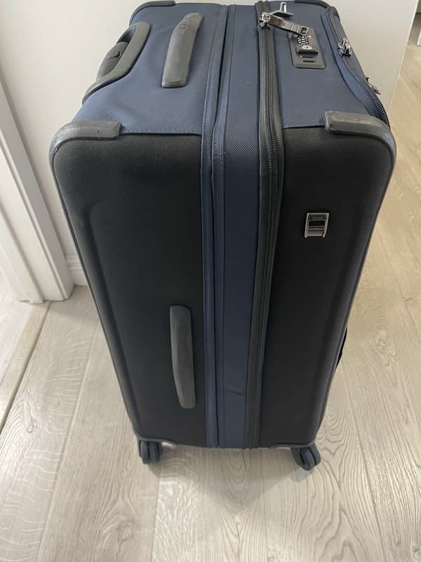 TUMI Alpha 3 Extended Trip Expandable Spinner Suitcase Navy 12" x 16" x 26" gallery