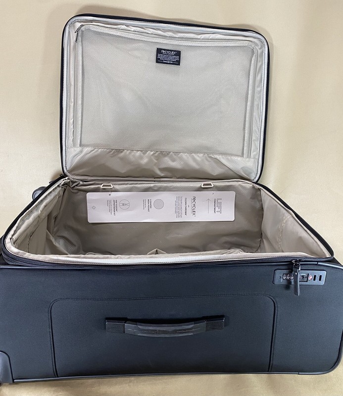 Samsonite Silhouette 17 Large Check-In Expandable Softside Spinner Suitcase Blk gallery