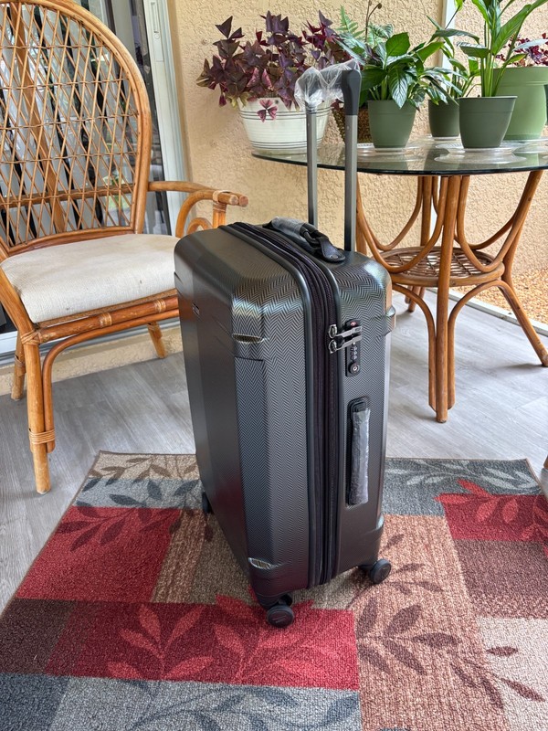 Hartmann Century Deluxe 26" Check-in Spinner Color: Gunmetal gallery