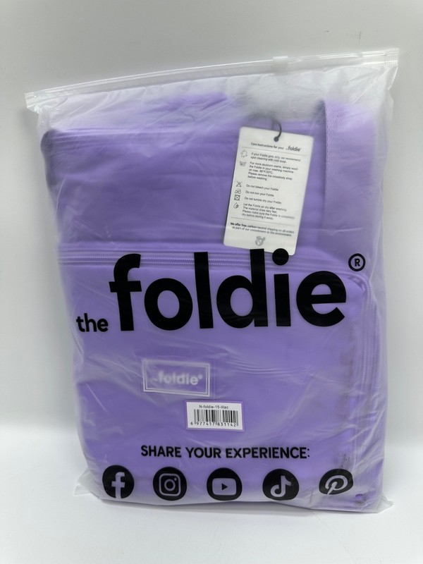 The Foldie Travel Bag Zip Closure Foldable Expandable Carry-On Tote Lilac