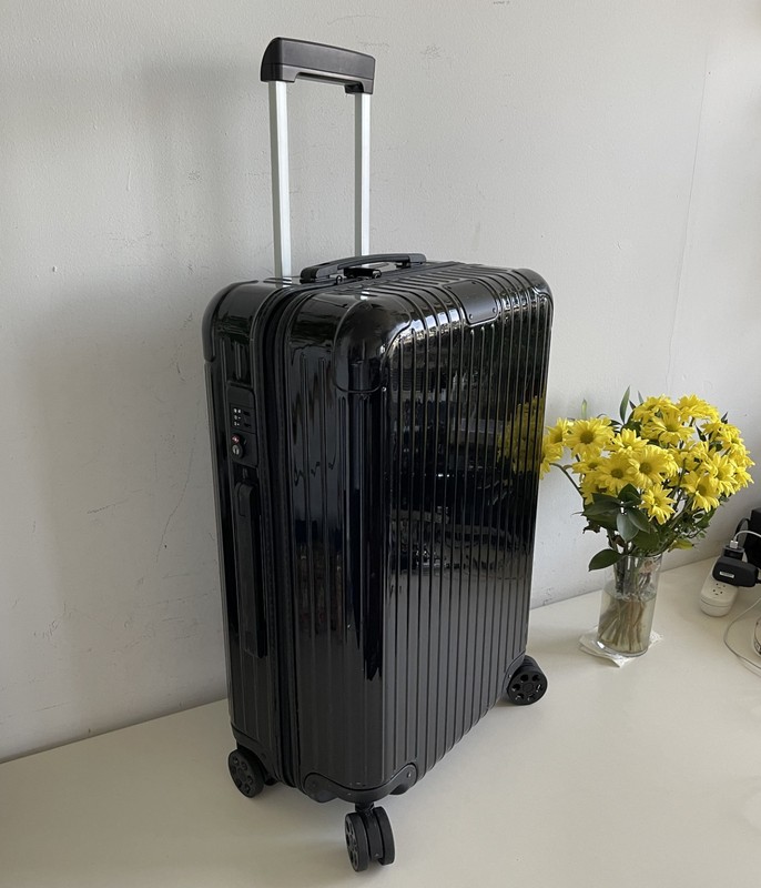 NY Rimowa 26″ Spinner 4 Wheels Luggage Suitcase Travel Trip Bag Free Pickup