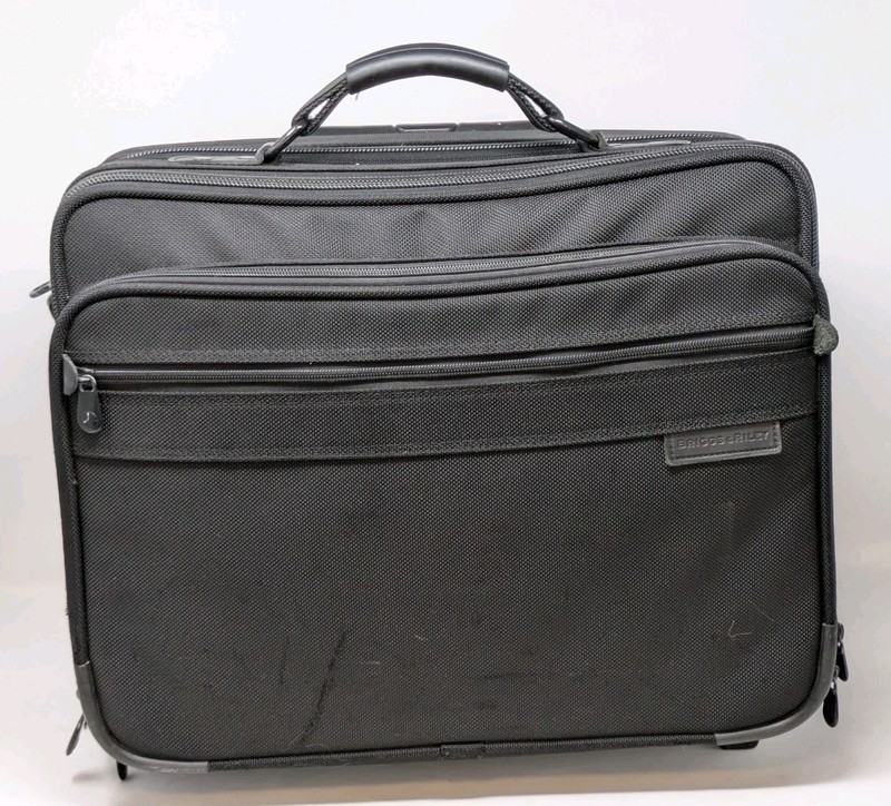 Briggs and Riley Rolling Computer Multi-Purpose Brief Black Carry On 17x15x10" gallery