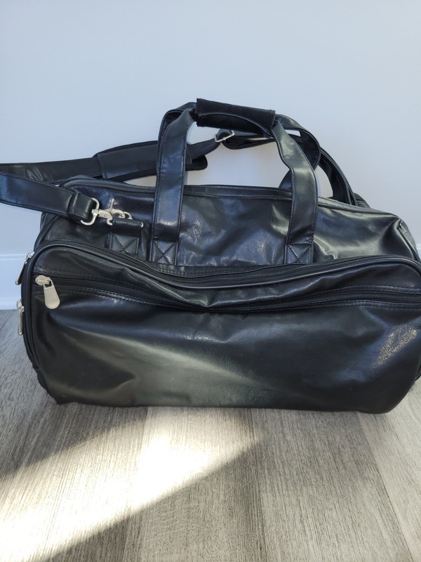 Black Leather (Synthetic) Roller Carry On Bag With Shoulder Strap gallery