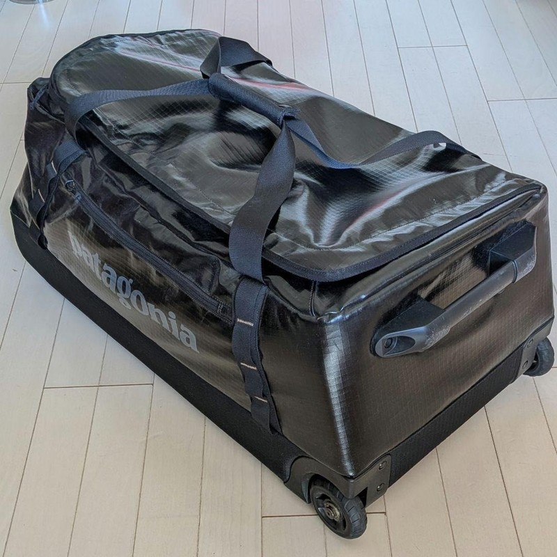 Patagonia Black Hole Wheeled Duffel 70L Black Roller Bag Discontinued Used