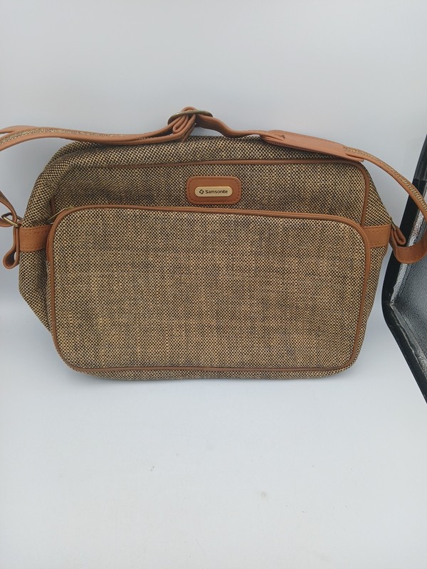 Vintage 80’s Samsonite Tweed Suitcase Carry On Overnight Bag – 17″×12″