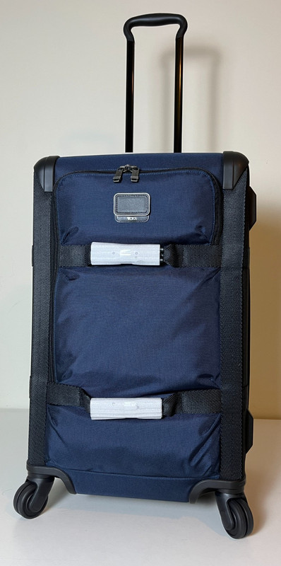 Tumi – Lyndon Short Trip Expandable Case 4 Wheeled Duffel (Similar Alpha Bravo)