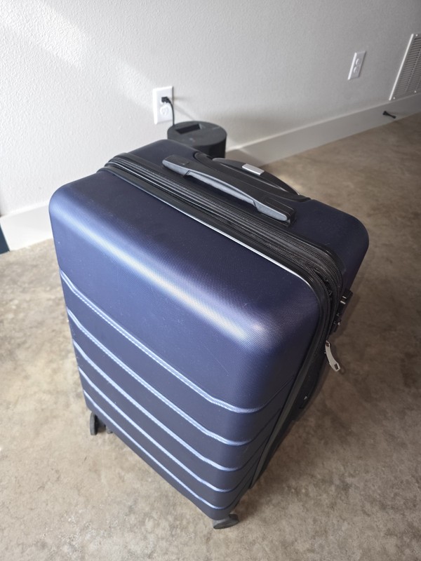 Navy Blue Hardcase Spinner Suitcase Expandable Wheels ABS Plastic Solid