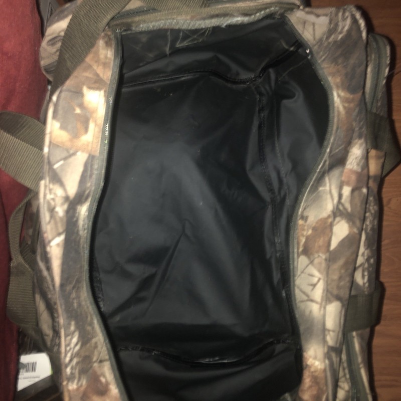 Realtree Uline Duffle Hunting Travel Bag Luggage Carry On Camouflage 24x14x12 gallery