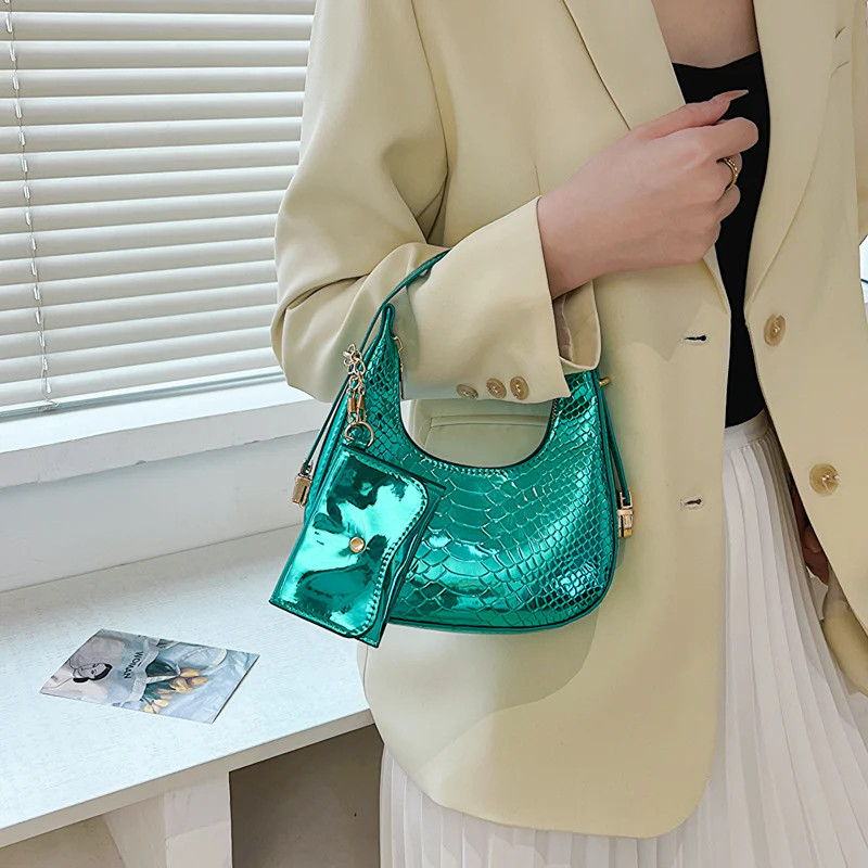 Spring Concise Western Style Shoulder Messenger Bag gallery