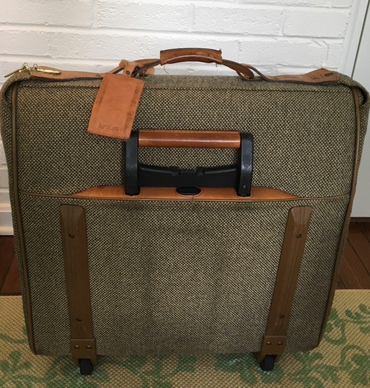 HARTMANN TWEED & BELTING LEATHER ROLLING GARMENT SUIT DRESS BAG WITH WHEELS
