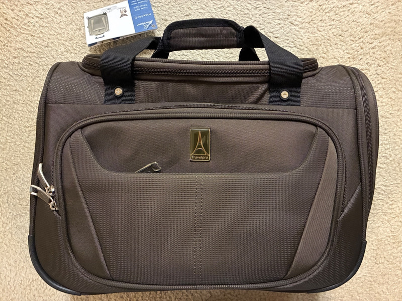 TRAVELPRO MAXLITE 5 SOFTSIDE LIGHTWEIGHT UNDERSEAT TOTE BAG WEEKENDER MOCHA NWT gallery