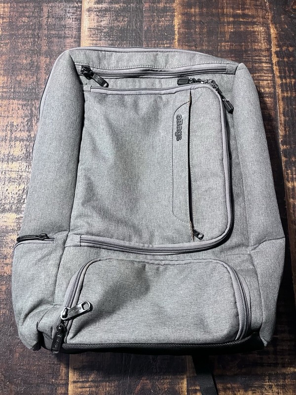 eBags TLS Professional Pro Weekender Convertible Laptop Backpack Gray 20×16