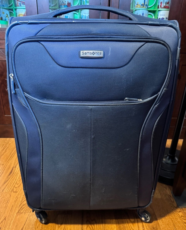 Samsonite Softside 29″ Large Checked Luggage Wheeled Suitcase