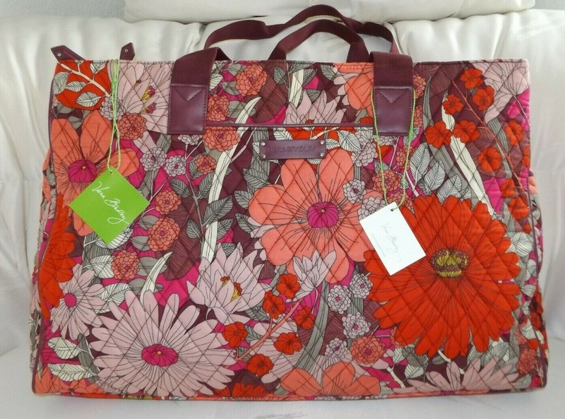VERA BRADLEY Keep Charged Triple Compartment Travel Bag – Bohemian Blooms NWT