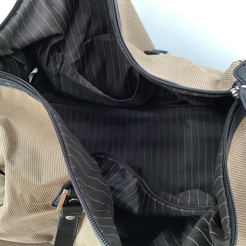 Embark "weekender" Duffle Bag. 14" x 20", over the shoulder or handle, Stylish gallery