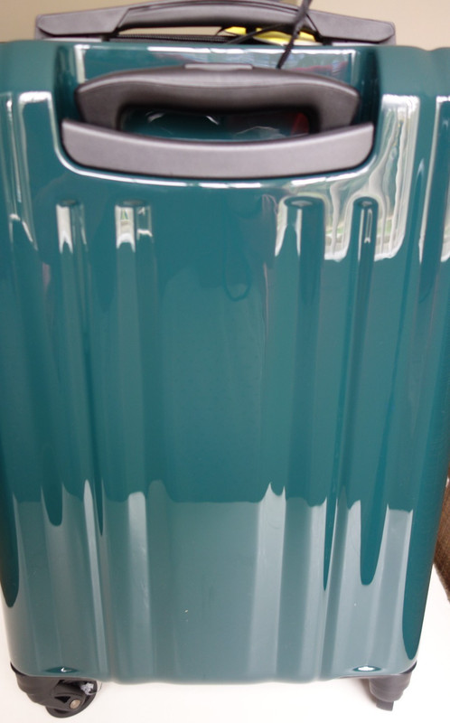Delsey Devan Expandable Spinner 20" Luggage Pine Green Carry-On Brand New gallery