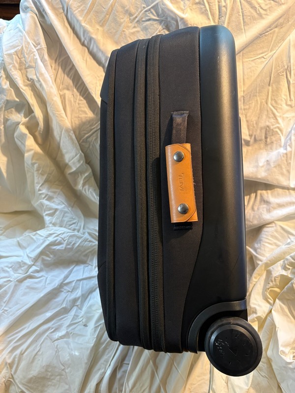 Nomatic Navigator 2 wheel Carry-On Roller Bag 37L Used Only Once gallery