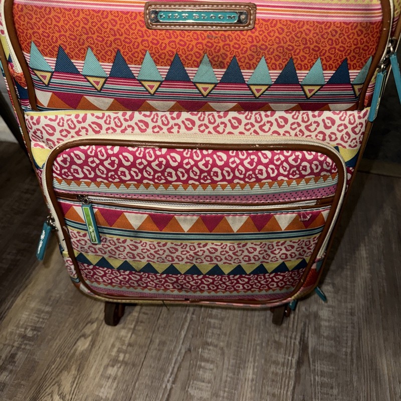Carry On Expandable Design Pattern Luggage With Spinner Wheels 22” On the prowl gallery