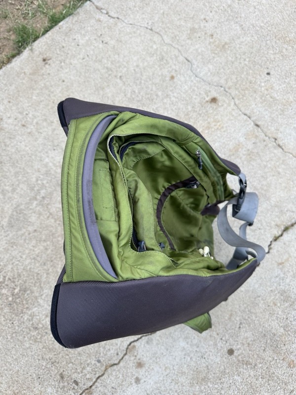 Osprey Shuttle 100L 32” Wheeled Duffel Travel Bag, Green, Used gallery