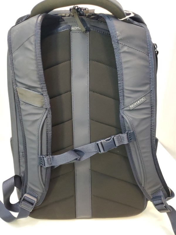 Nomatic Backpack 20L Great Condition, Expand to 24L, Laptop Sleeve, Navy Blue gallery