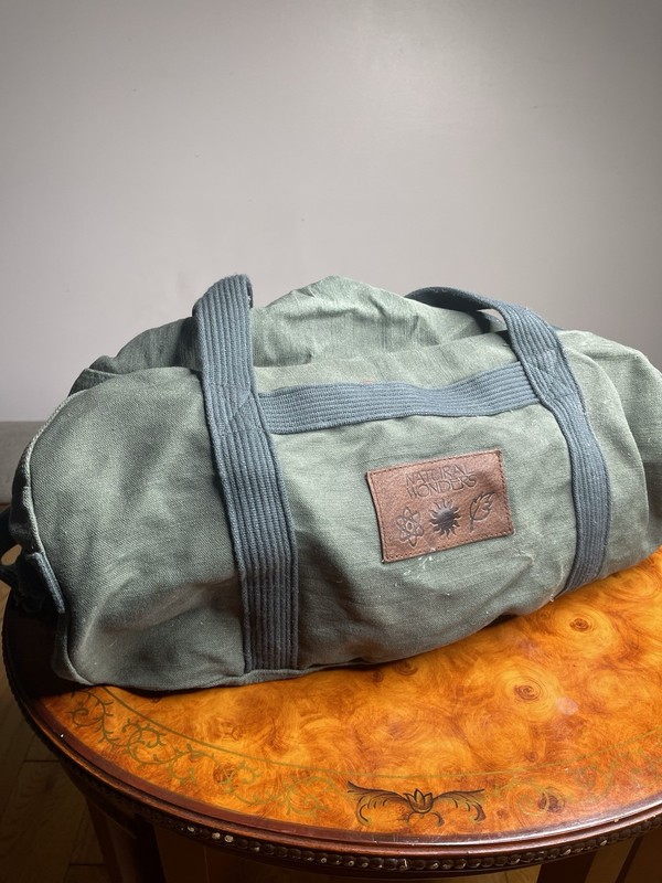 Green Solid Canvas Duffle Bag Adjustable Shoulder Strap Zipper Soft Case